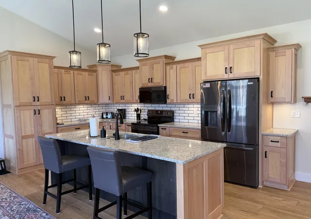 Photo 3 of Condo for sale at 238 Glei Ct, Hillsdale City Hillsdale, MI 49242 | MLS# 53026044412 | Listing updated on 2026-08-21