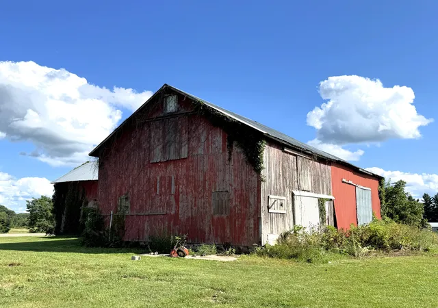 Photo 3 of Single family home for sale at 11720 S M 66 Hwy, Assyria Township Barry, MI 49021 | MLS# 66026044420 | Listing updated on 2026-08-21
