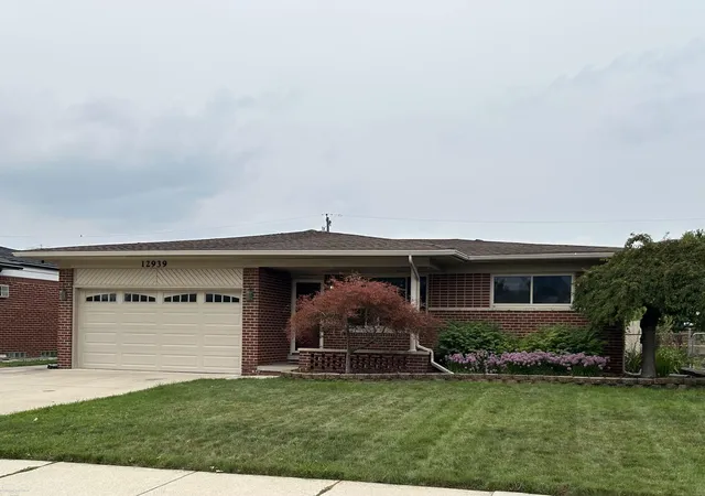 Photo 1 of Single family home for sale at 12939 Masonic Blvd, Warren City Macomb, MI 48088 | MLS# 58050219446 | Listing updated on 2026-09-15