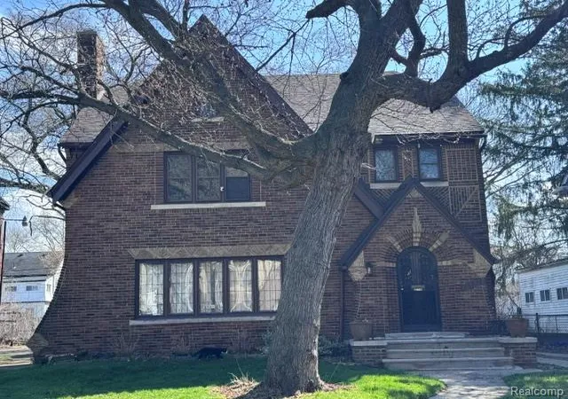 Photo 2 of Single family home for sale at 16814 Parkside St, Detroit City Wayne, MI 48221 | MLS# 20261067153 | Listing updated on 2026-08-25