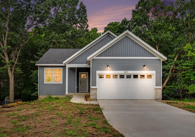 1st image of 839 Morgan Dr, Belding City Ionia, MI 48809 | MLS# 65026044442