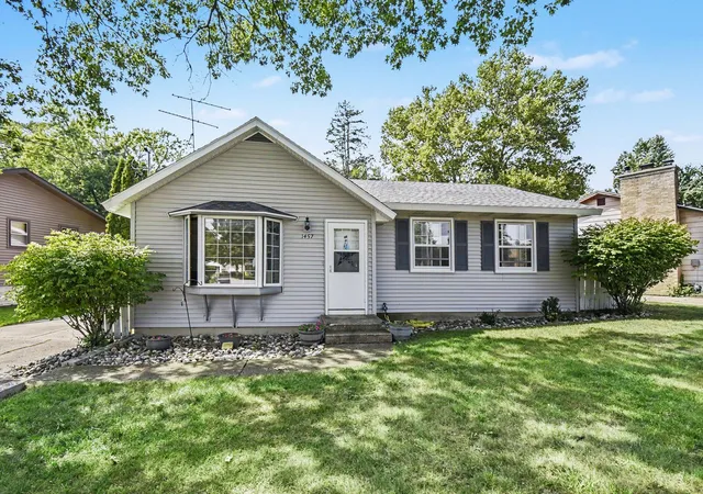 Photo 1 of Sale Pending at 1457 Laughlin Dr Nw, Grand Rapids City Kent, MI 49504 | MLS# 65026044449 | Listing updated on 2026-09-02