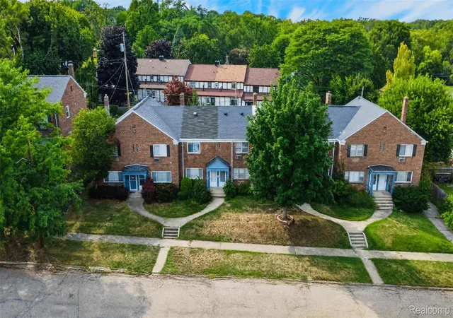 Photo 2 of Condo for sale at 316 Sheffield Ave, Flint City Genesee, MI 48503 | MLS# 20261067176 | Listing updated on 2026-09-04