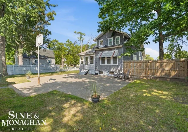 20th image of 2822 S Boulevard Boulevard, Port Huron City St Clair, MI 48060 | MLS# 58050219467