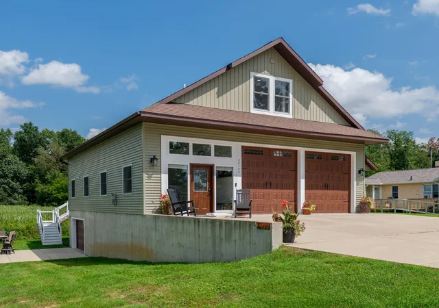 51st image of 32144 Chamberlin Dr, Porter Township Van Buren, MI 49065 | MLS# 66026044456
