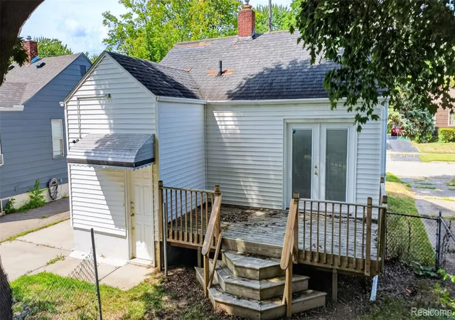 Photo 2 of Single family home for sale at 3509 Clairmont St, Flint City Genesee, MI 48503 | MLS# 20261067183 | Listing updated on 2026-09-11