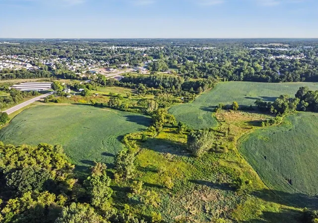 4th image of 3418 M-37, Thornapple Township Barry, MI 49333 | MLS# 65026044459