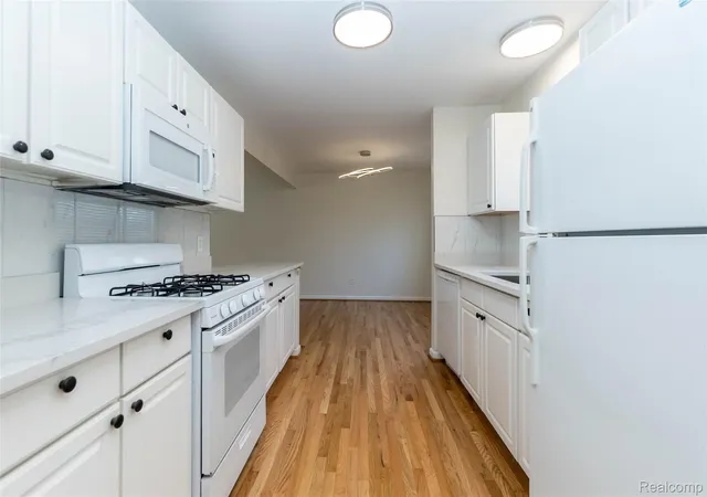 5th image of 2723 Grayson St, Ferndale City Oakland, MI 48220 | MLS# 20261067207