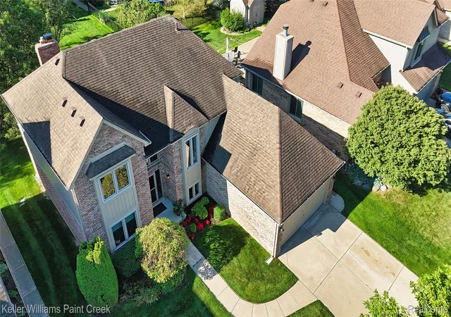 Photo 3 of Single family home for sale at 15792 Constitution Dr, Macomb Township Macomb, MI 48044 | MLS# 20261067214 | Listing updated on 2026-08-23
