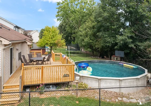 Photo 3 of Single family home for sale at 9116 Susan Cir, Berlin Charter Township Monroe, MI 48166 | MLS# 57050219475 | Listing updated on 2026-09-15