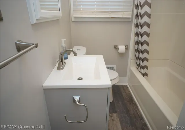 Photo 4 of Single family home for sale at 46026 Traskos St, Sumpter Township Wayne, MI 48111 | MLS# 20261067217 | Listing updated on 2026-09-18