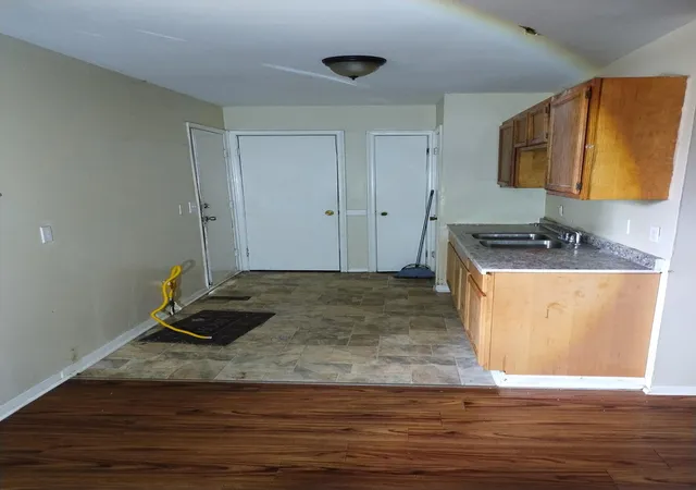 Photo 4 of Single family home for sale at 6701 Dana Ln, Flint City Genesee, MI 48504 | MLS# 66026044472 | Listing updated on 2026-08-24
