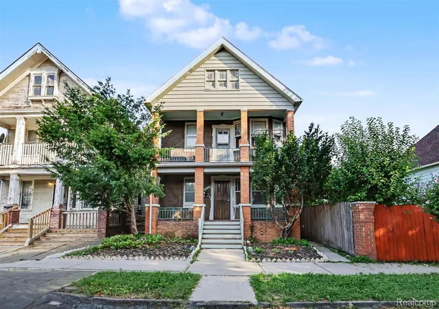 3rd image of 6850 Bulwer St, Detroit City Wayne, MI 48210 | MLS# 20261067220