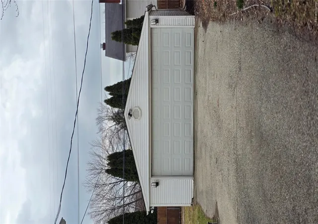 Photo 3 of Single family home for sale at 32 Gibb, Mt Clemens City Macomb, MI 48043 | MLS# 20261067222 | Listing updated on 2026-08-23