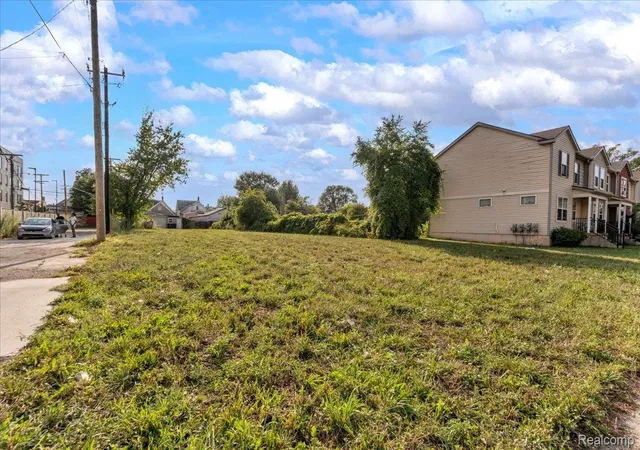 8th image of 1937 Hubbard St, Detroit City Wayne, MI 48209 | MLS# 20261067229
