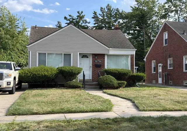 1st image of 16736 Veronica St, Eastpointe City Macomb, MI 48021 | MLS# 58050219484