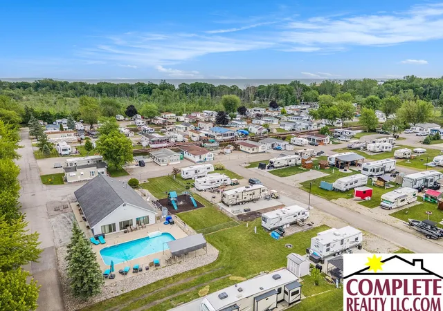 40th image of 831 S Main (unit 142 And Unit 143) St, Au Gres City Arenac, MI 48703 | MLS# 5050219489