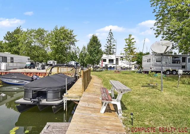 5th image of 831 S Main (Unit 142 And Unit 143) St, Au Gres City Arenac, MI 48703 | MLS# 5050219489