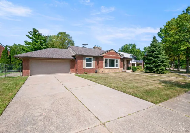 2nd image of 1160 Torrey Rd, Grosse Pointe Woods City Wayne, MI 48236 | MLS# 20261067265