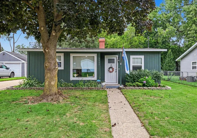 1st image of 2405 Shasta Dr, Kalamazoo Charter Township Kalamazoo, MI 49004 | MLS# 66026044498