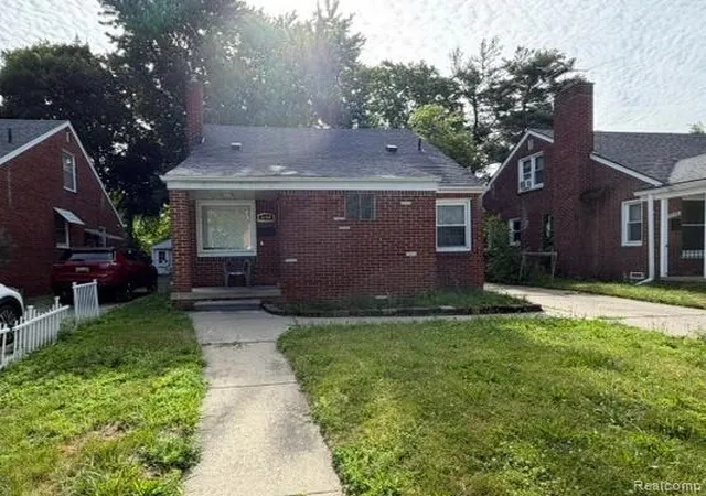 Photo 1 of Single family home for sale at 8260 Beaverland, Detroit City Wayne, MI 48239 | MLS# 20261067285 | Listing updated on 2026-08-23