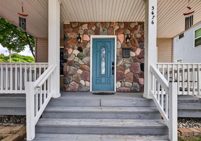 Photo 2 of Single family home for sale at 3676 Phillips Ave, Berkley City Oakland, MI 48072 | MLS# 20261067291 | Listing updated on 2026-09-03