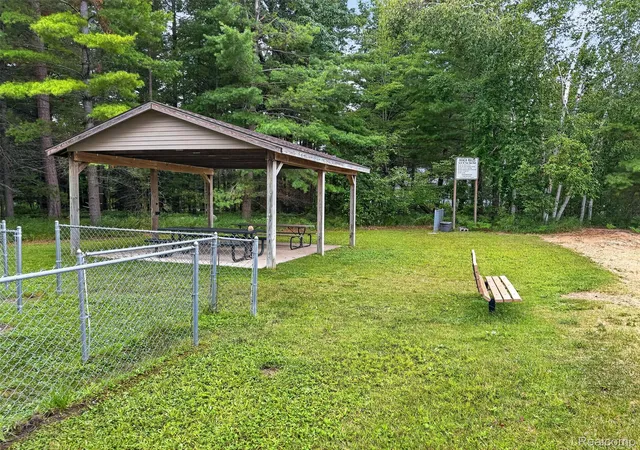 5th image of 1484 Leeward Ln, Richfield Township Roscommon, MI 48656 | MLS# 20261067302
