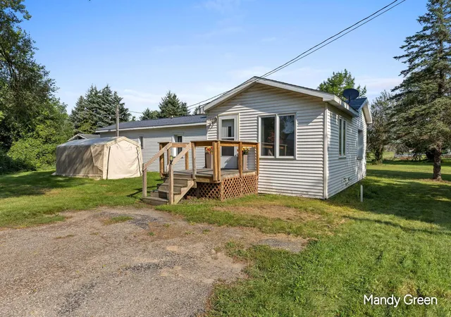 2nd image of 4764 S Greenville Rd, Montcalm Township Montcalm, MI 48838 | MLS# 65026044520