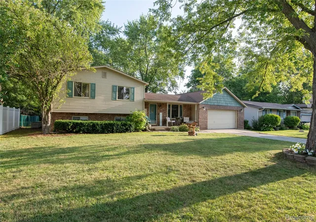 Photo 1 of Sale Pending at 4395 Regency Rd, Mundy Township Genesee, MI 48473 | MLS# 20261067323 | Listing updated on 2026-08-26