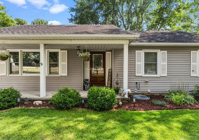 2nd image of 2310 Peppermill Rd, Lapeer Township Lapeer, MI 48446 | MLS# 20261067326