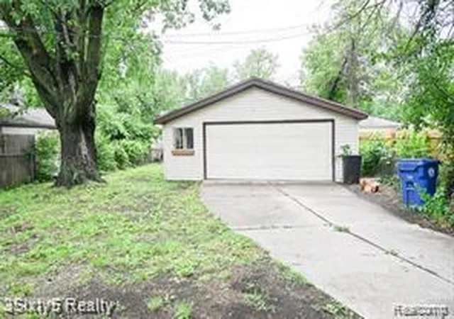 Photo 20 of Single family home for sale at 19357 Centralia, Redford Charter Township Wayne, MI 48240 | MLS# 20261067344 | Listing updated on 2026-09-02
