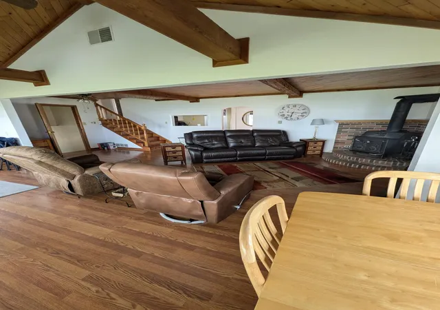 5th image of 163 Lakeside Dr, Quincy Township Branch, MI 49082 | MLS# 64026044530