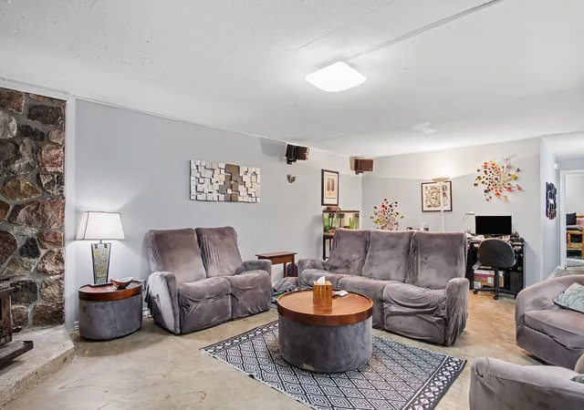 5th image of 332 N Warner Ave, Denver Township Newaygo, MI 49412 | MLS# 67026044533