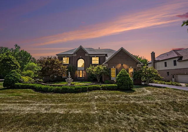 2nd image of 3037 Walnut Ridge Dr, Scio Township Washtenaw, MI 48103 | MLS# 81026044546