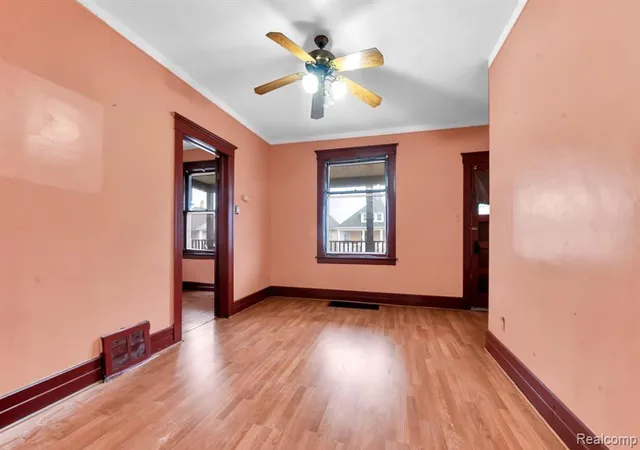 Photo 3 of Single family home for sale at 9506 Charest St, Hamtramck City Wayne, MI 48212 | MLS# 20261067369 | Listing updated on 2026-08-24