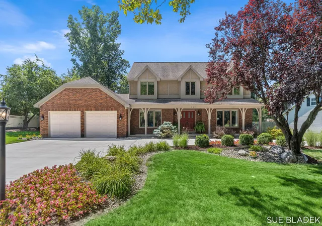 Photo 1 of Sale Pending at 152 Sorrento Dr, Holland City Ottawa, MI 49423 | MLS# 71026044556 | Listing updated on 2026-09-03