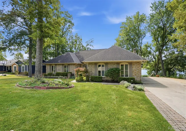 Photo 3 of Single family home for sale at 152 Overlake, Lake Orion Village Oakland, MI 48362 | MLS# 20261067385 | Listing updated on 2026-09-04