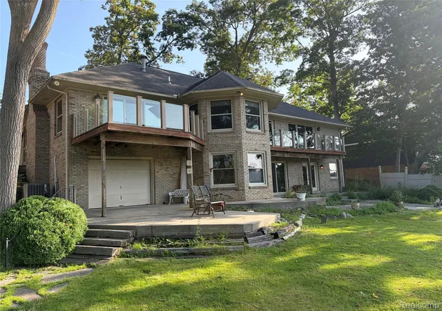 Photo 5 of Single family home for sale at 152 Overlake, Lake Orion Village Oakland, MI 48362 | MLS# 20261067385 | Listing updated on 2026-09-04