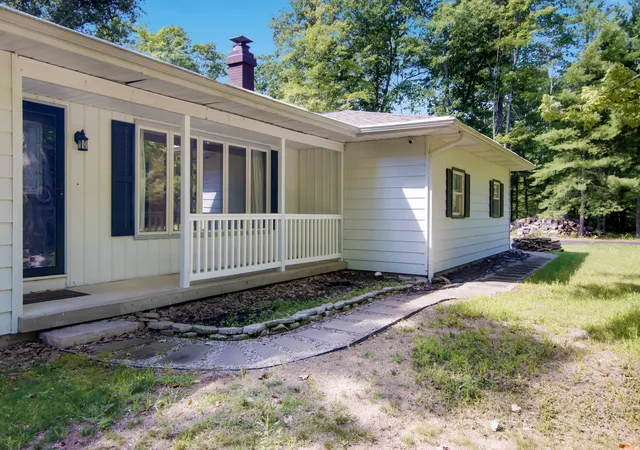 5th image of 5896 Betsie River Rd, Grant Township Grand Traverse, MI 49643 | MLS# 78080072713