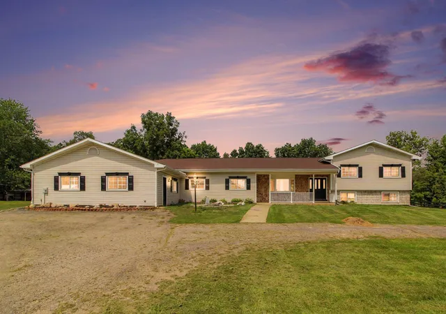Photo 2 of Single family home for sale at 13250 Taylor Rd, Columbia Township Jackson, MI 49230 | MLS# 55026044561 | Listing updated on 2026-09-14