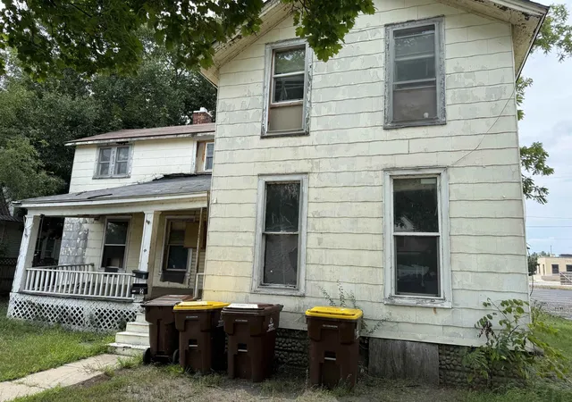 1st image of 221 Woodworth Ave, Alma City Gratiot, MI 48801 | MLS# 79080072716