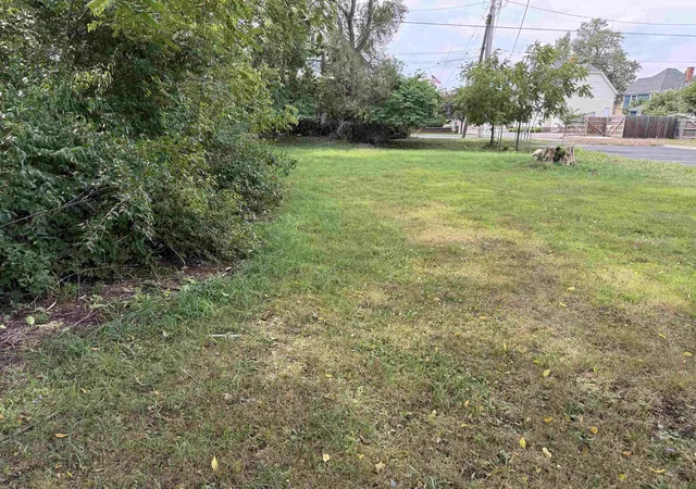 4th image of 221 Woodworth Ave, Alma City Gratiot, MI 48801 | MLS# 79080072716