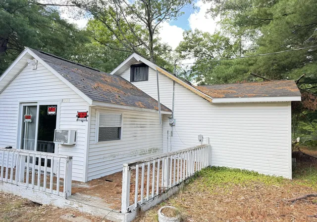 2nd image of 8951 10th Ave, Merrill Township Newaygo, MI 49309 | MLS# 71026044571