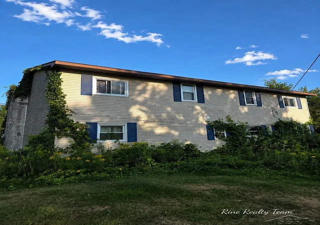 2nd image of 2561 E Manor Rd, Au Gres Township Arenac, MI 48703 | MLS# 61050219528
