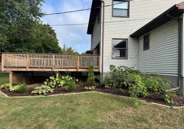 3rd image of 1712 Peppermill Rd, Lapeer Township Lapeer, MI 48446 | MLS# 20261067402
