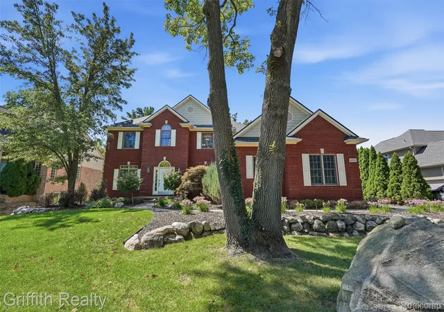Photo 3 of Single family home for sale at 4700 Clifford Rd, Genoa Township Livingston, MI 48116 | MLS# 20261067404 | Listing updated on 2026-09-03
