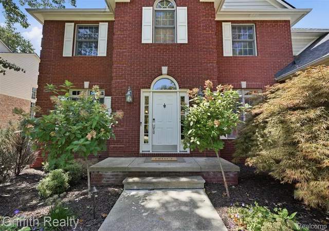Photo 4 of Single family home for sale at 4700 Clifford Rd, Genoa Township Livingston, MI 48116 | MLS# 20261067404 | Listing updated on 2026-09-03