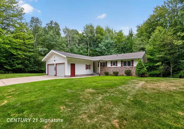 2nd image of 3846 E Monroe Rd, Larkin Charter Township Midland, MI 48642 | MLS# 61050219531