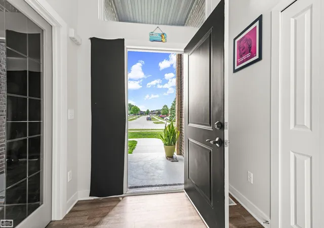 Photo 4 of Single family home for sale at 43253 Sams Ln, Chesterfield Township Macomb, MI 48047 | MLS# 58050219532 | Listing updated on 2026-09-03