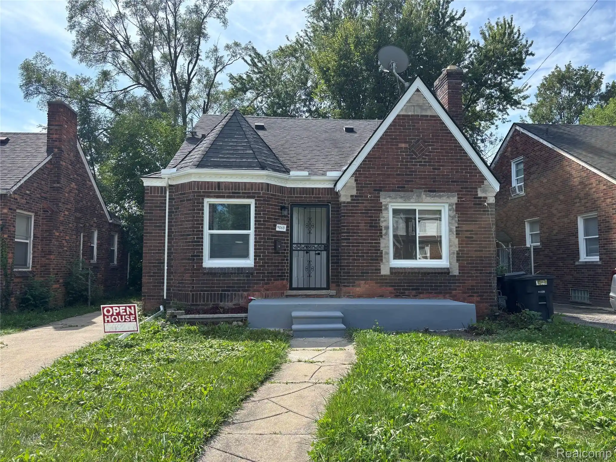 Photo 1 of Single family home for sale at 9869 Yorkshire Rd, Detroit City Wayne, MI 48224 | MLS# 20261067411 | Listing updated on 2026-09-27